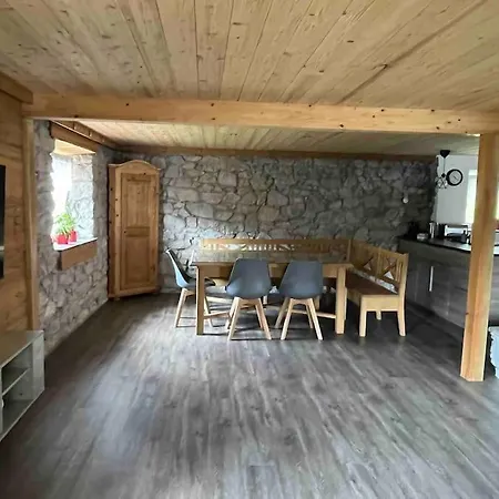 La Maison Peter, Proche De La Nature.
